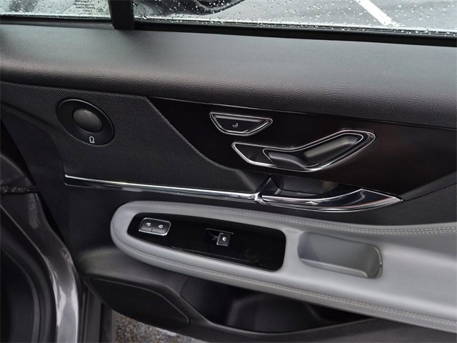 Used 2021 Lincoln Corsair Reserve w/ Sport Package image 14