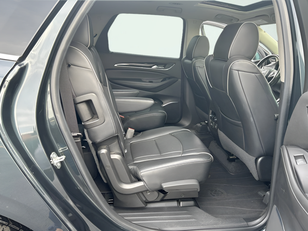 Used 2019 Buick Enclave Avenir w/ Avenir Technology Package AWD/4WD image 24