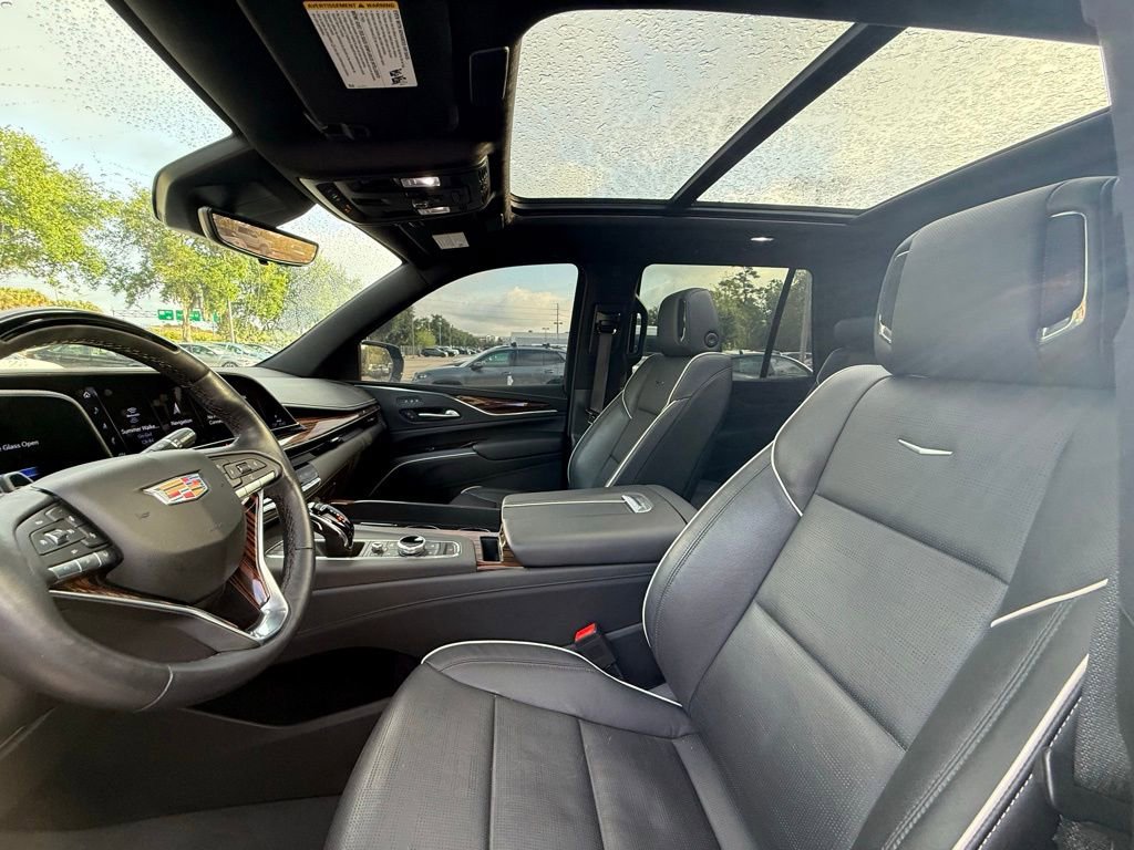 Used 2023 Cadillac Escalade Premium Luxury w/ LPO, Floor Liner Package image 20