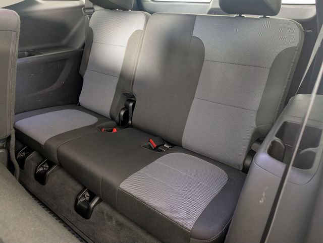 Used 2019 Chevrolet Traverse LT image 28