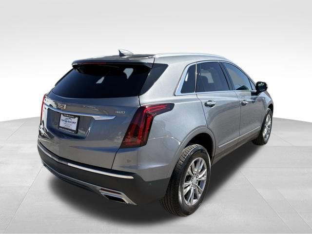 Used 2021 Cadillac XT5 Premium Luxury image 2