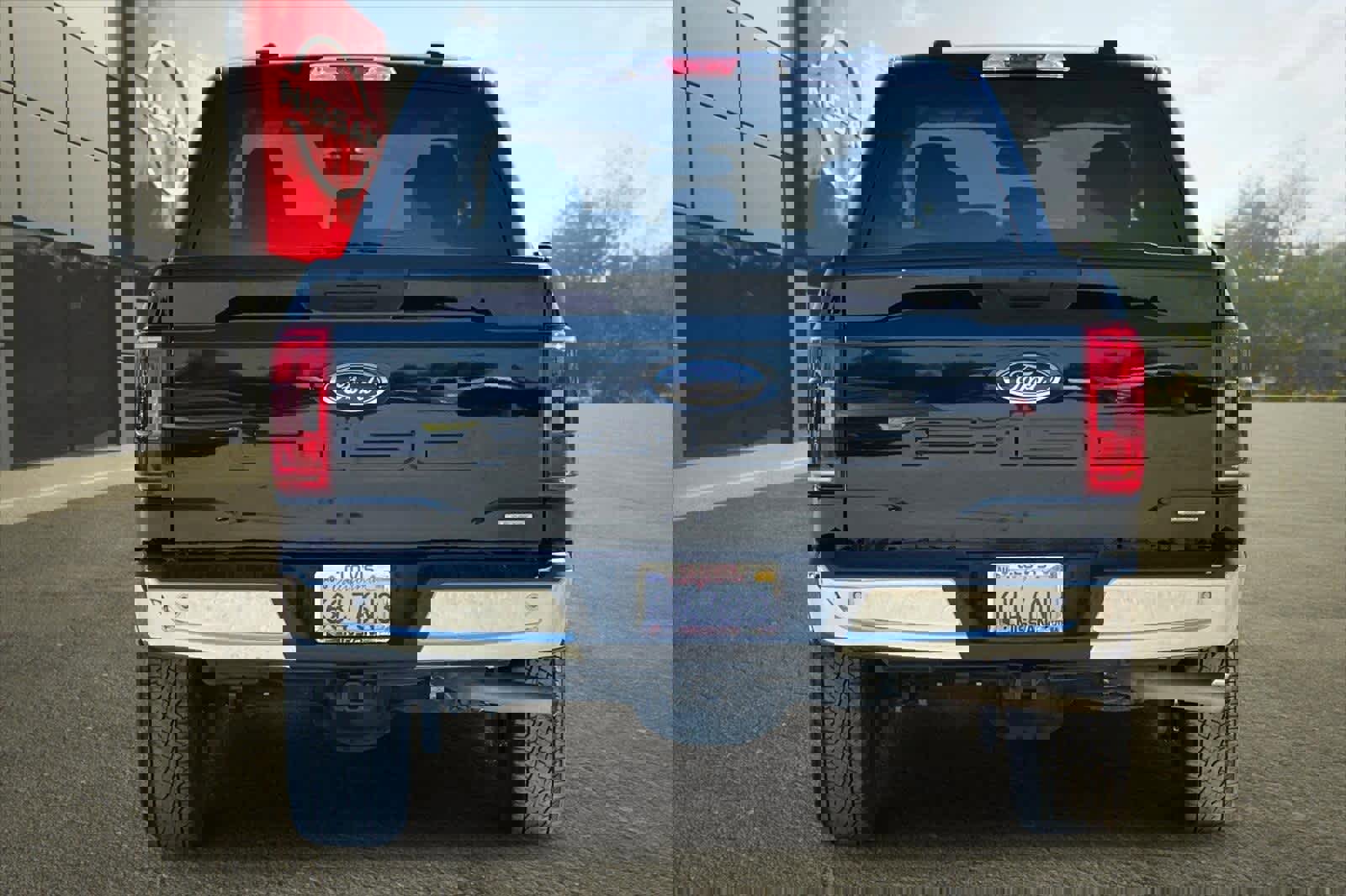 Used 2022 Ford F150 XLT w/ Equipment Group 301A Mid image 8