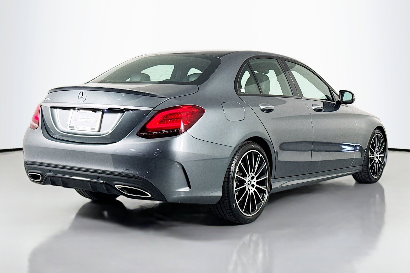 Used 2019 Mercedes-Benz C 300 Sedan image 11