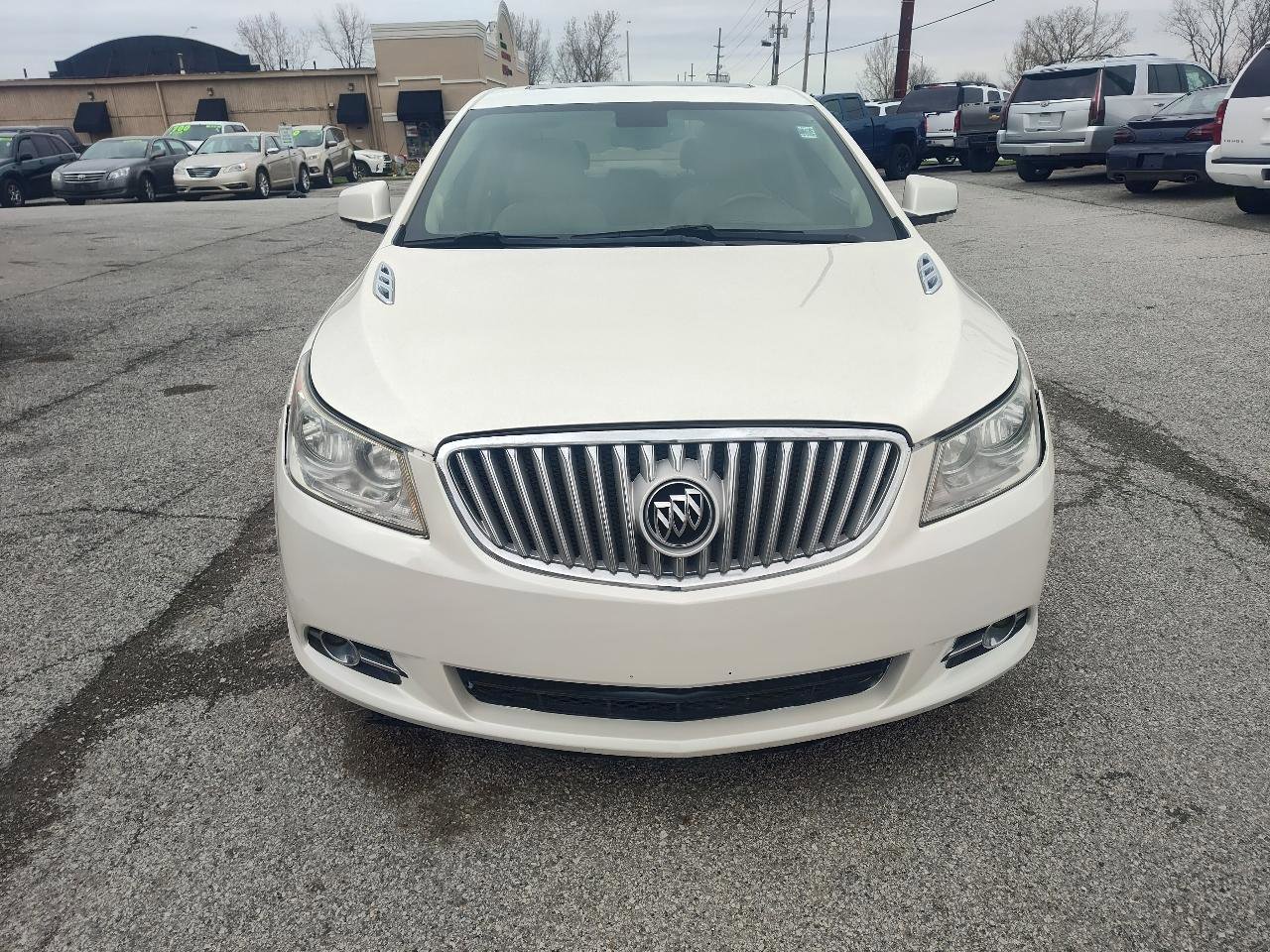 Used 2012 Buick LaCrosse Premium image 2