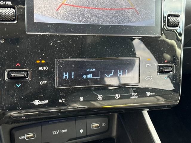 Used 2022 Hyundai Tucson SEL w/ Convenience + Premium Package image 16