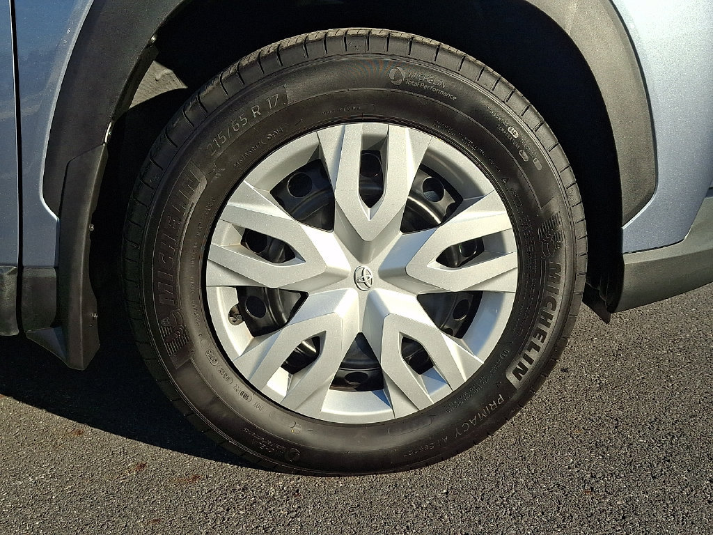 Certified 2026 Toyota Corolla Cross L AWD/4WD image 11