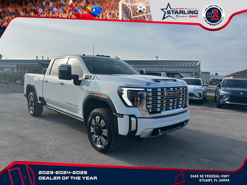 Used 2024 GMC Sierra 2500 Denali w/ Denali Reserve Package AWD/4WD image 3
