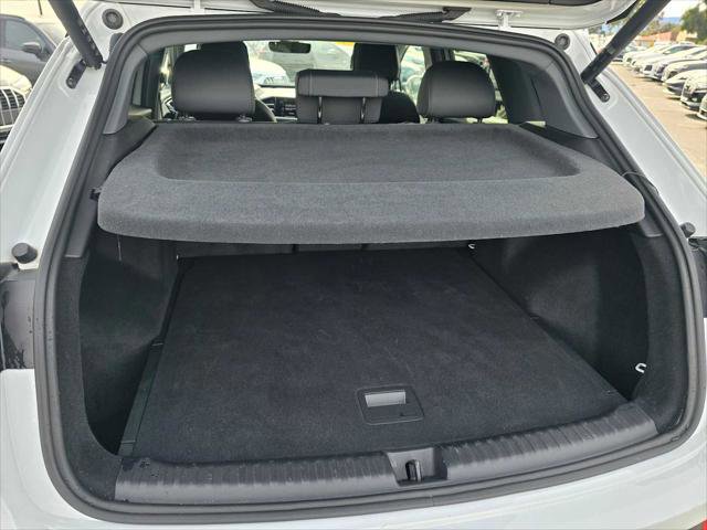 Used 2023 Audi Q4 e-tron Premium Plus w/ Premium Plus image 17