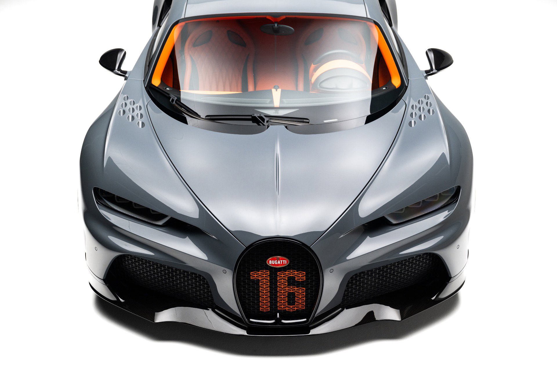 Used 2024 Bugatti Chiron Super Sport AWD/4WD image 34