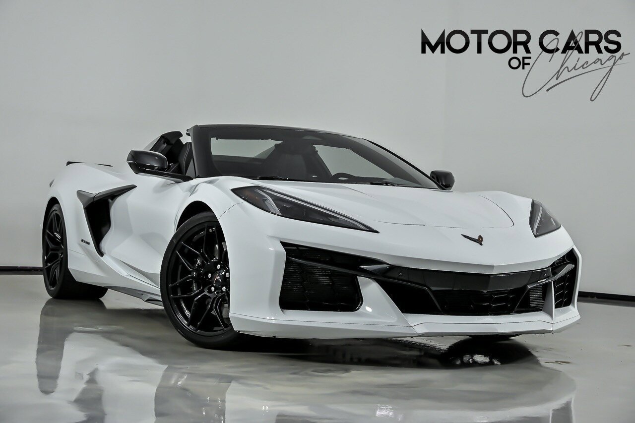 Used 2024 Chevrolet Corvette Z06 RWD image 1