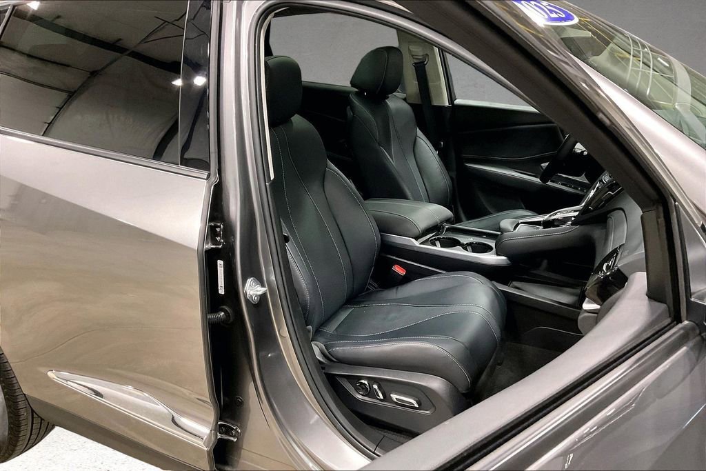 Used 2025 Acura RDX SH-AWD w/ Technology Package image 29