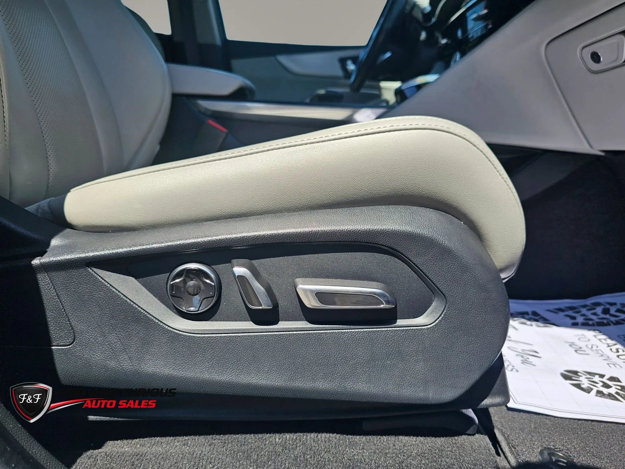 Used 2022 Acura MDX SH-AWD w/ Technology Package image 35