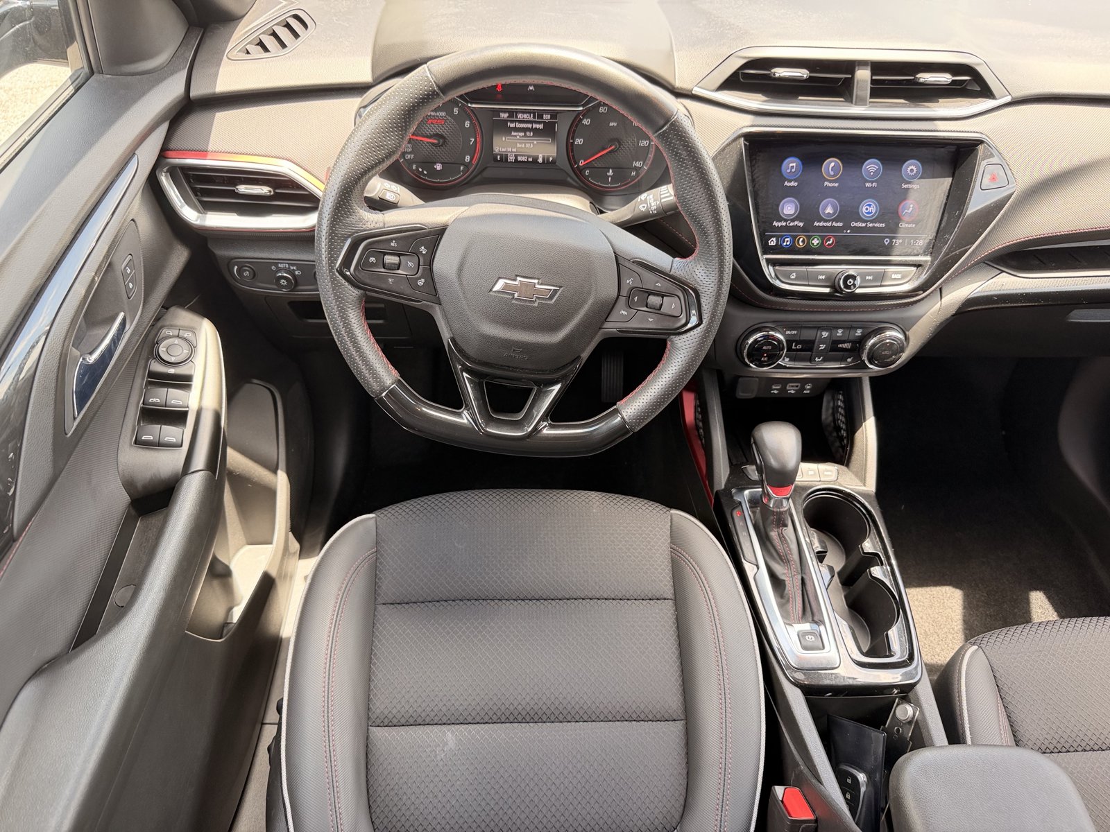 Used 2023 Chevrolet TrailBlazer RS w/ Convenience Package AWD/4WD image 29