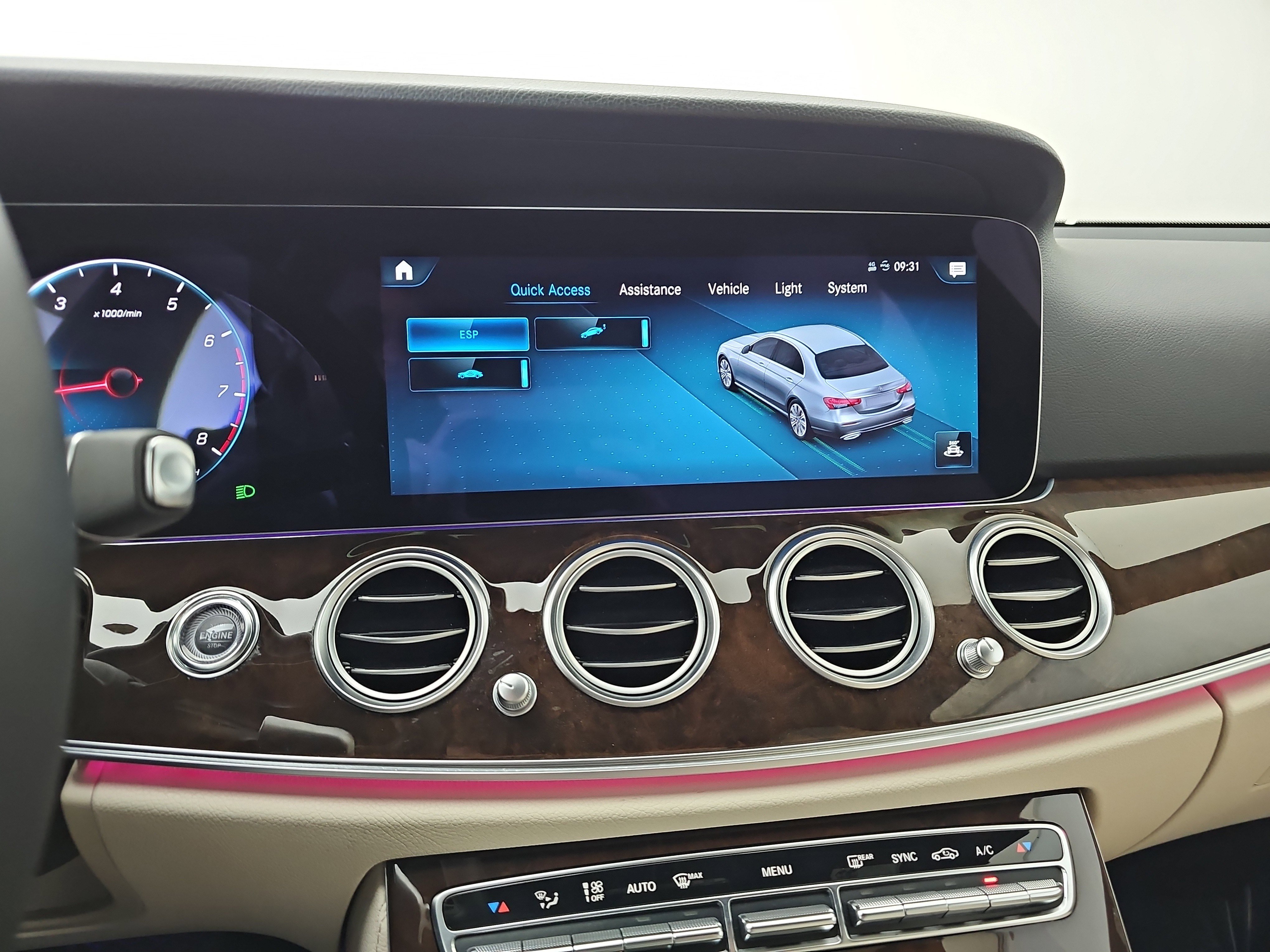 Certified 2023 Mercedes-Benz E 350 4MATIC Sedan image 38