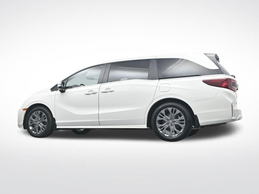 Used 2026 Honda Odyssey Touring image 40