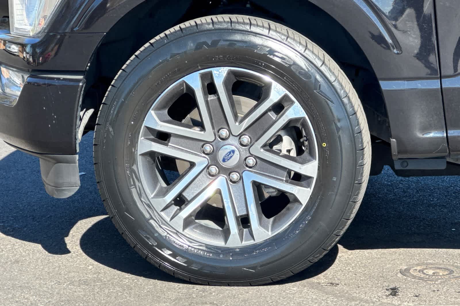 Used 2022 Ford F150 XL w/ STX Appearance Package RWD image 24