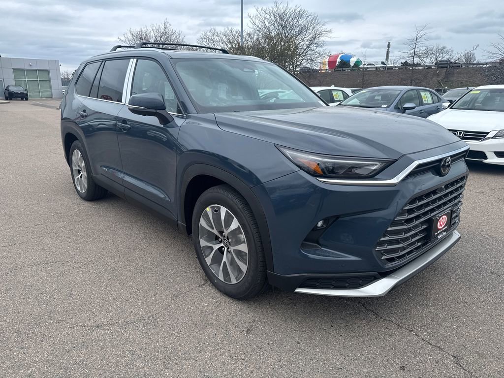 New 2026 Toyota Grand Highlander AWD Hybrid image 9