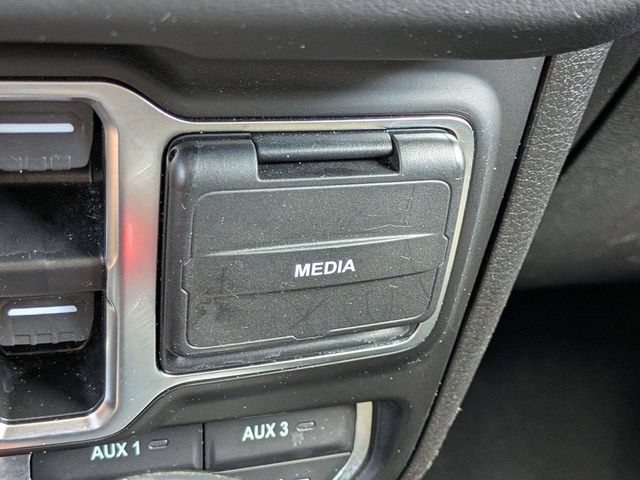Used 2026 Jeep Gladiator Mojave AWD/4WD image 27
