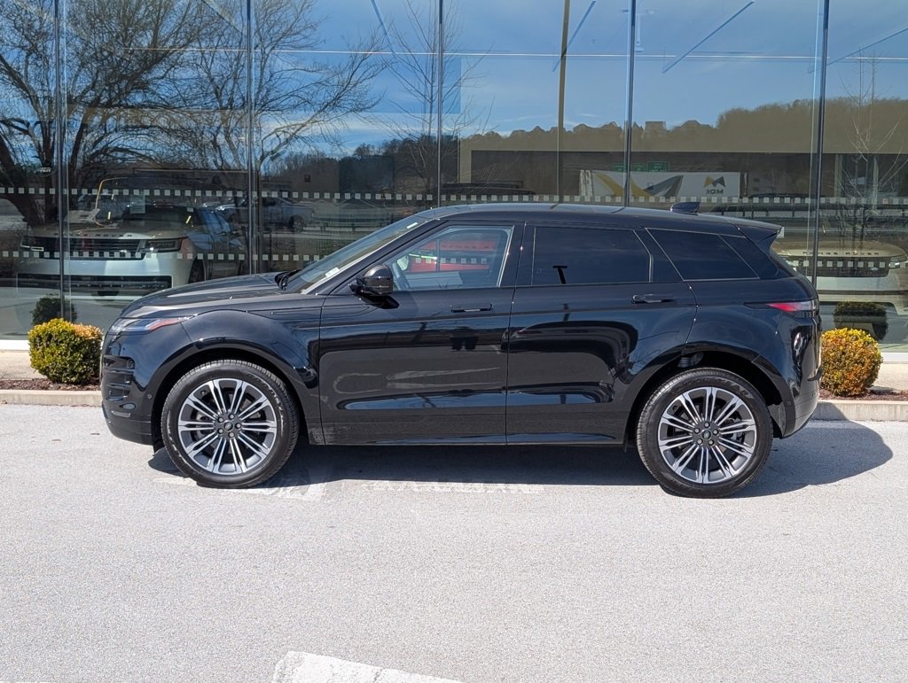 Used 2024 Land Rover Range Rover Evoque Dynamic SE image 2