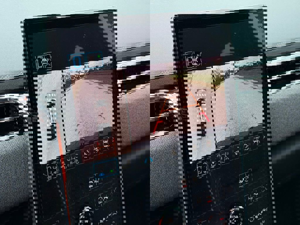 New 2026 GMC Sierra EV Elevation w/ Premium Package image 33