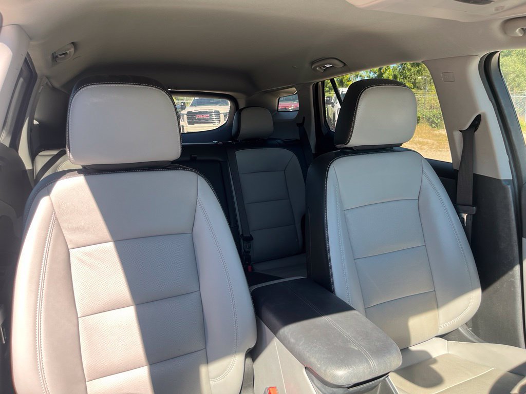 Used 2023 GMC Terrain SLT FWD image 36