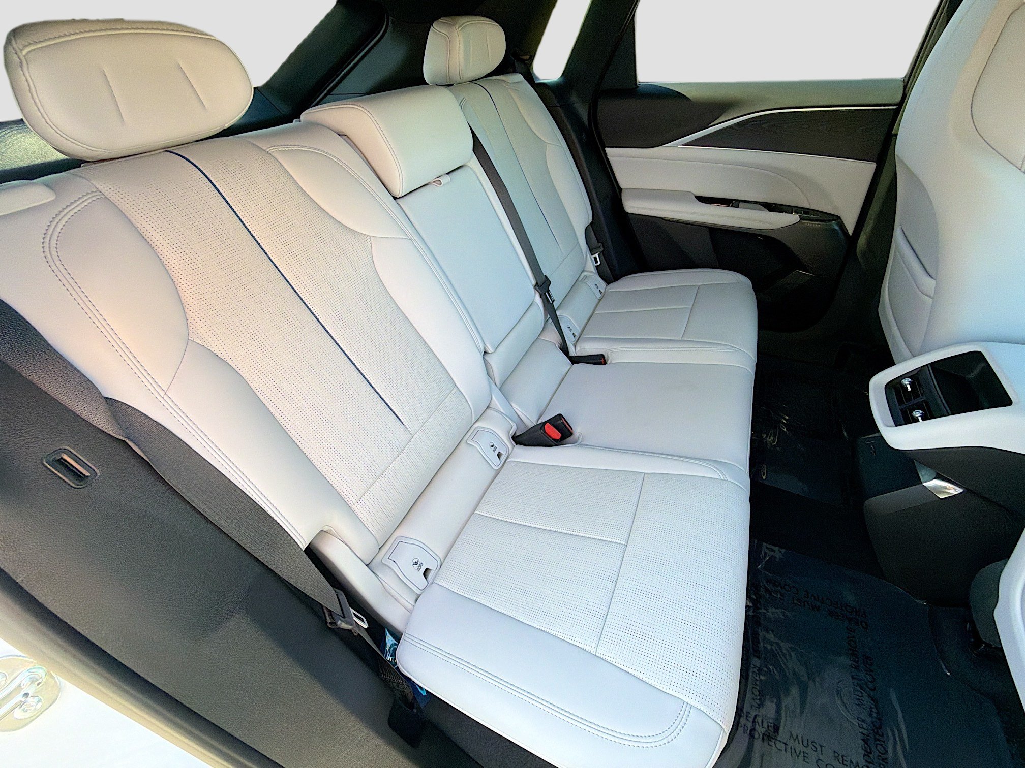Certified 2026 Cadillac Lyriq Luxury RWD image 28