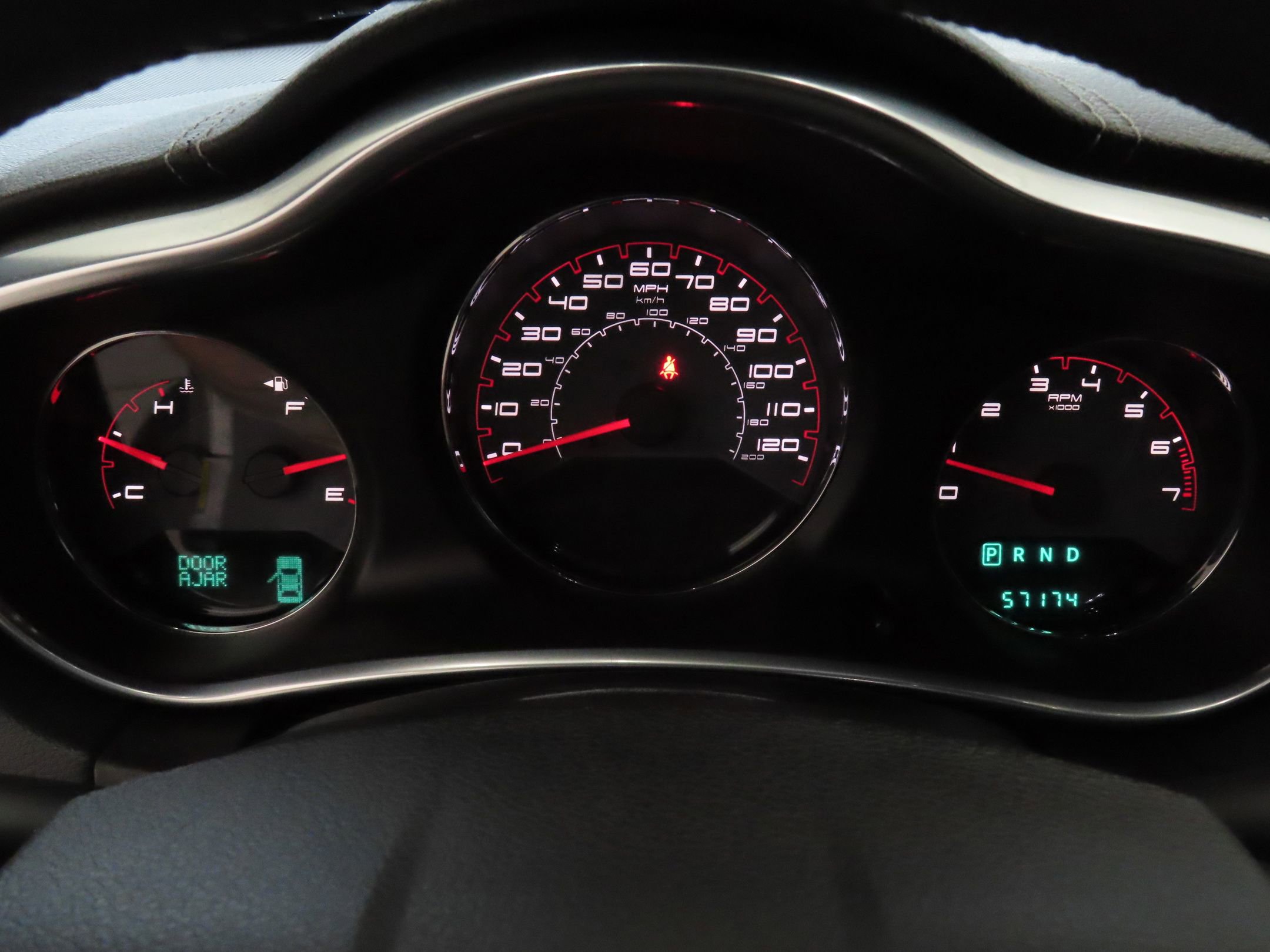 Used 2014 Dodge Avenger SXT w/ Rallye Appearance Group FWD image 11