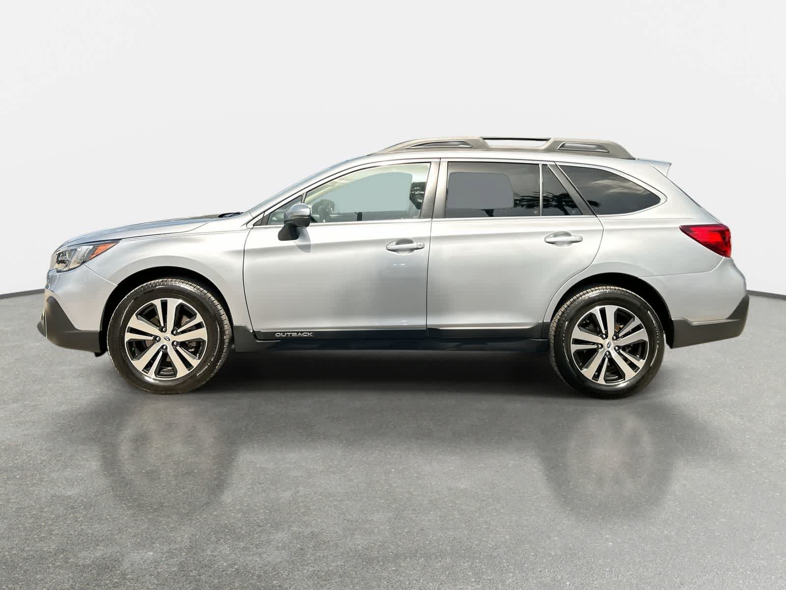 Used 2019 Subaru Outback 2.5i Limited AWD/4WD image 4