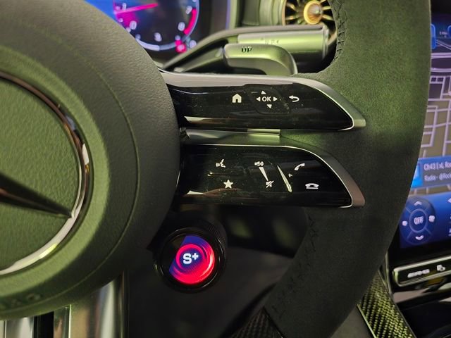Used 2025 Mercedes-Benz AMG GT 63 image 17