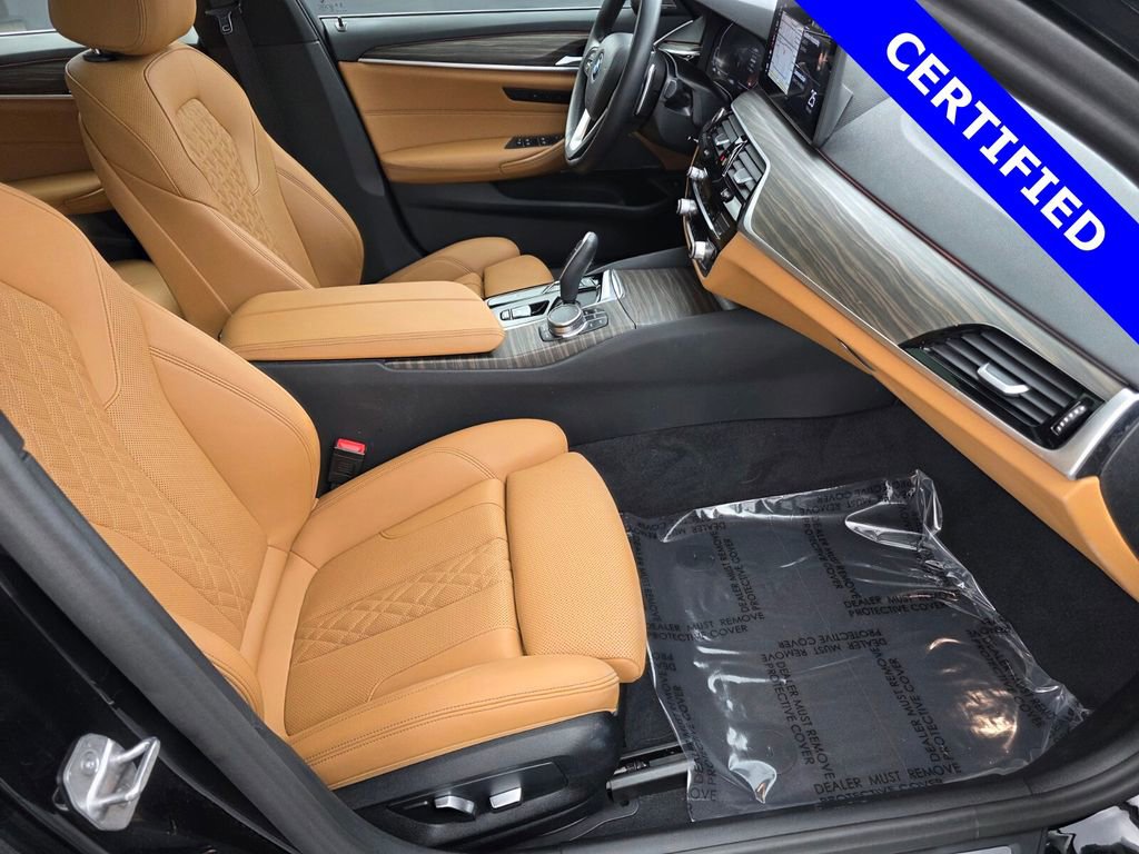 Certified 2023 BMW 530i xDrive w/ Premium Package image 29