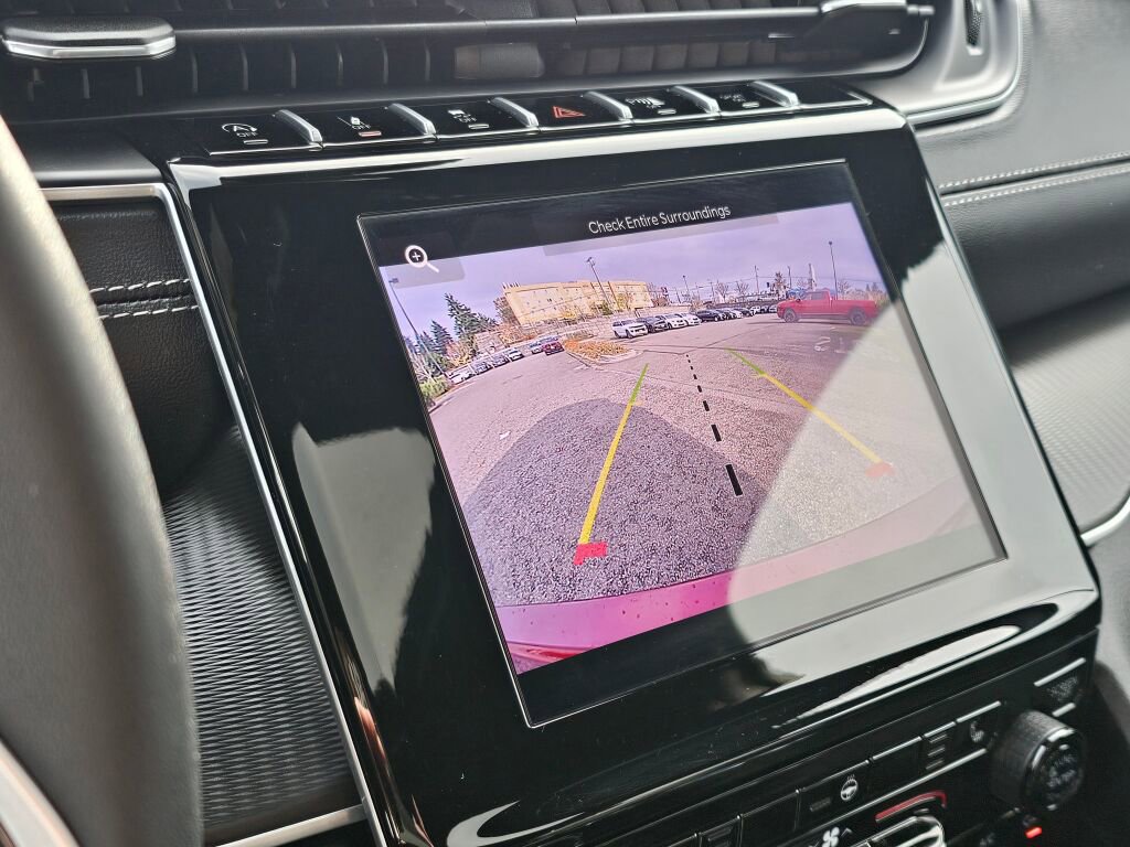 New 2025 Jeep Grand Cherokee L Altitude image 21