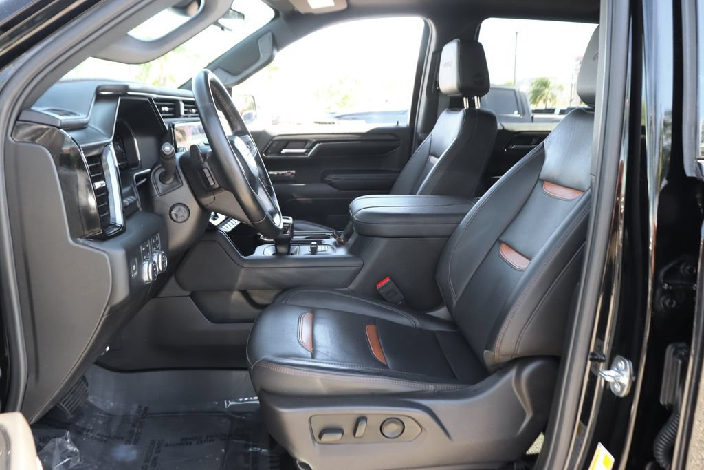 Used 2024 GMC Sierra 1500 AT4 w/ Technology Package AWD/4WD image 20