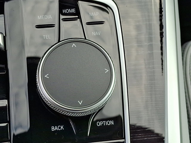 New 2026 BMW X7 xDrive40i w/ M Sport Package image 18