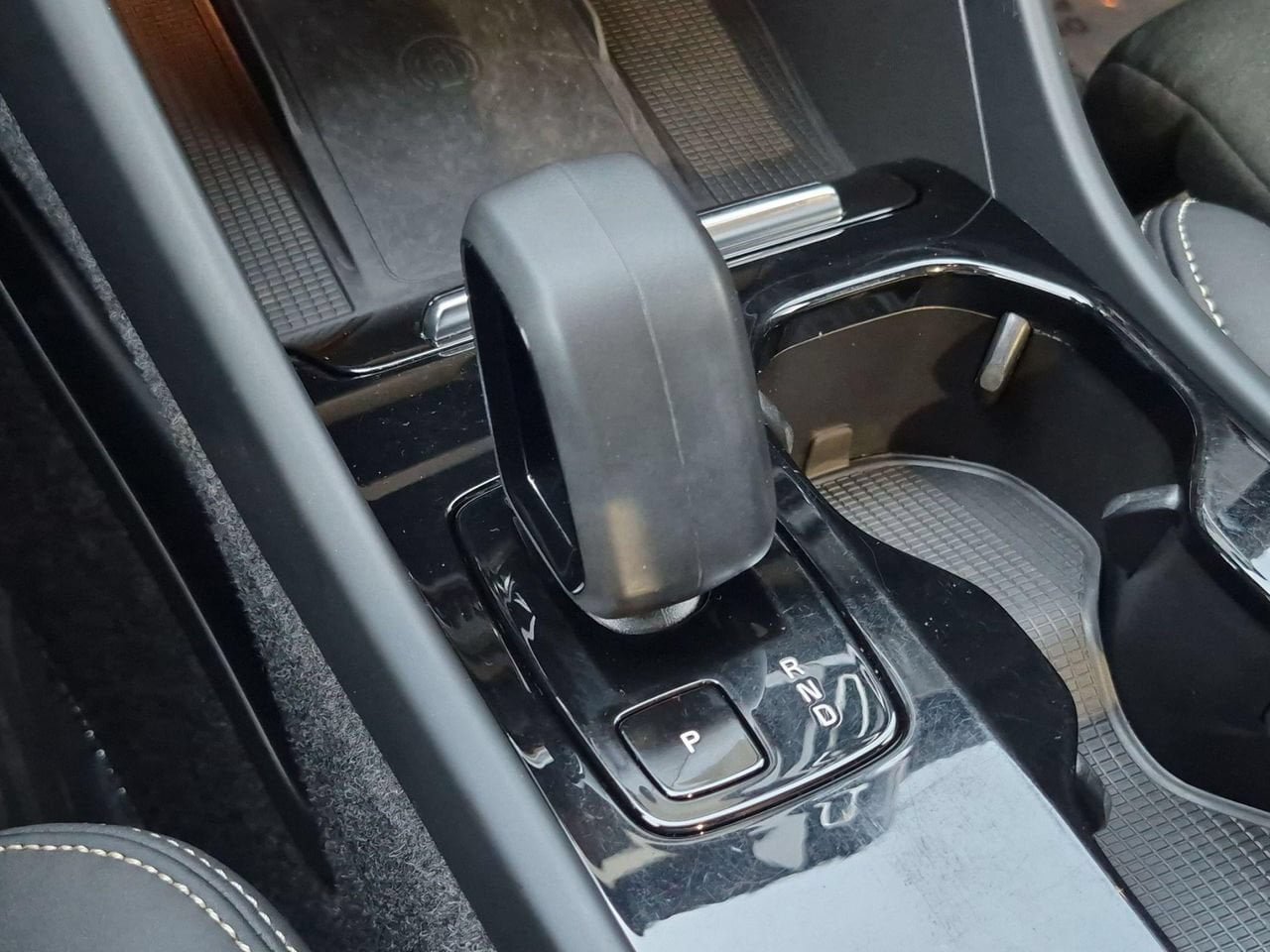 Certified 2023 Volvo XC40 Recharge Ultimate AWD/4WD image 20