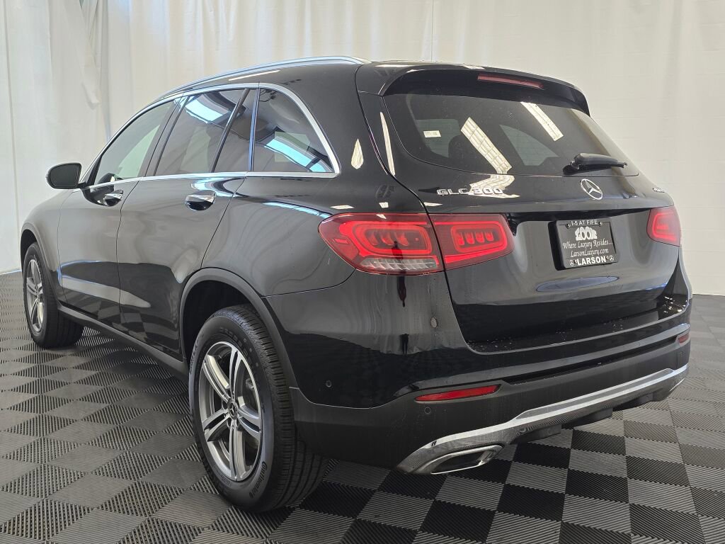Used 2022 Mercedes-Benz GLC 300 GLC 300 image 4
