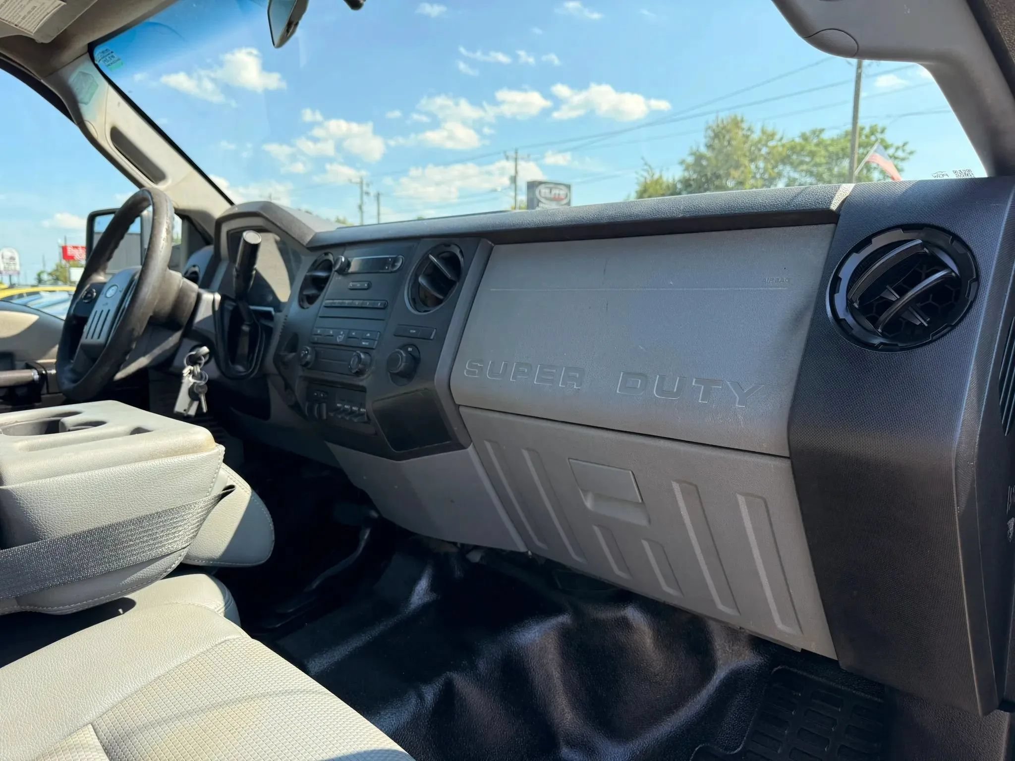 Used 2014 Ford F350 XL w/ Power Equipment Group AWD/4WD image 30