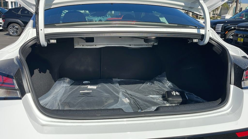 New 2026 Hyundai Elantra N Line image 30