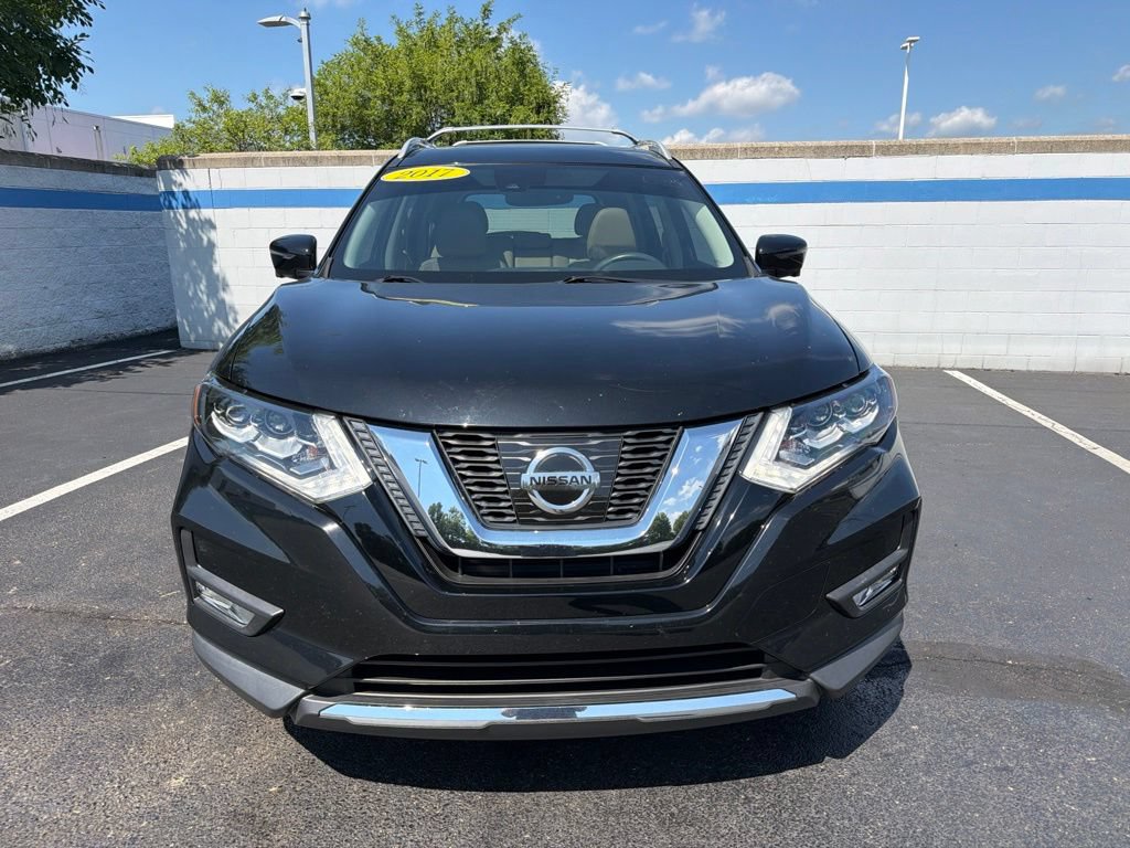 Used 2017 Nissan Rogue SL w/ SL Premium Package AWD/4WD image 8