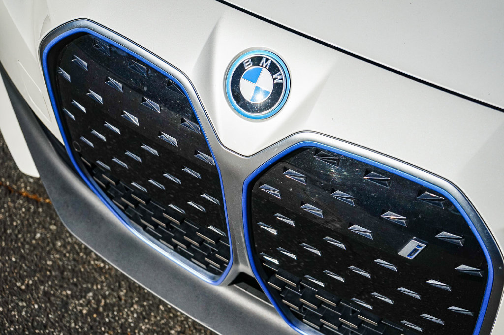Certified 2023 BMW i4 eDrive35 RWD image 11