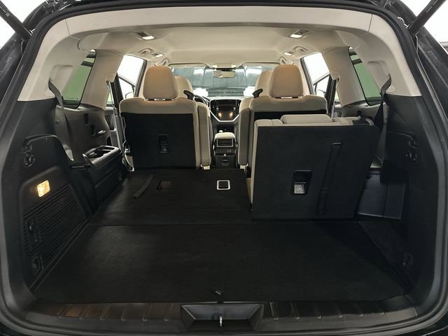 Used 2023 Subaru Ascent Premium w/ Convenience Package image 25
