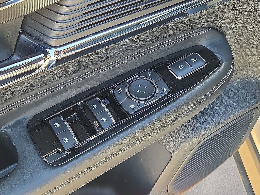 Used 2022 Lincoln Corsair FWD image 21