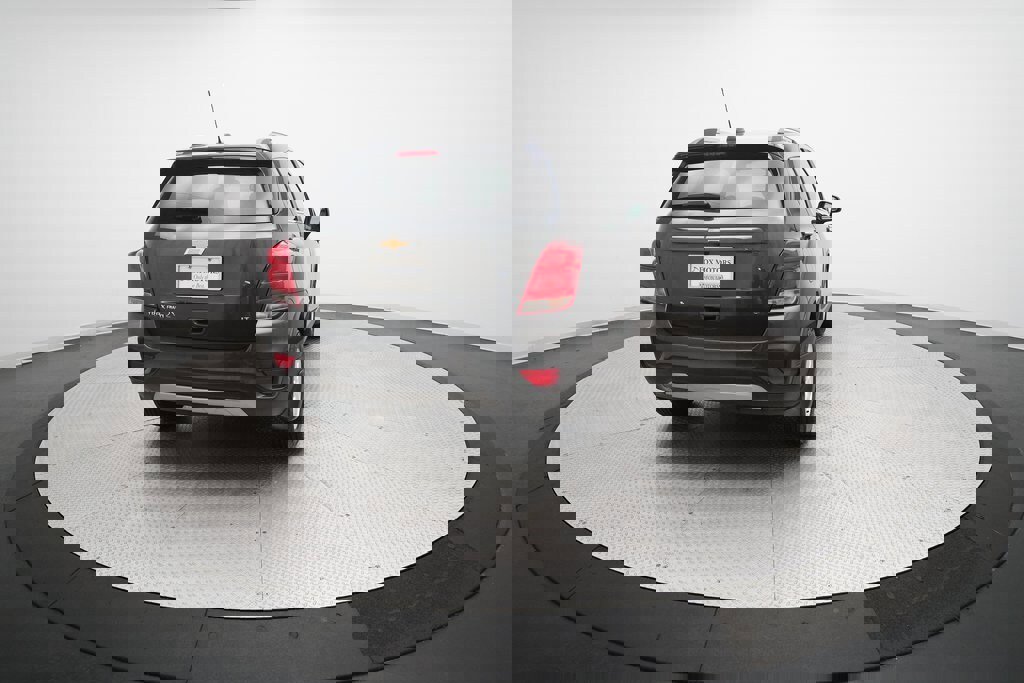 Used 2017 Chevrolet Trax LT w/ Driver Confidence Package image 34