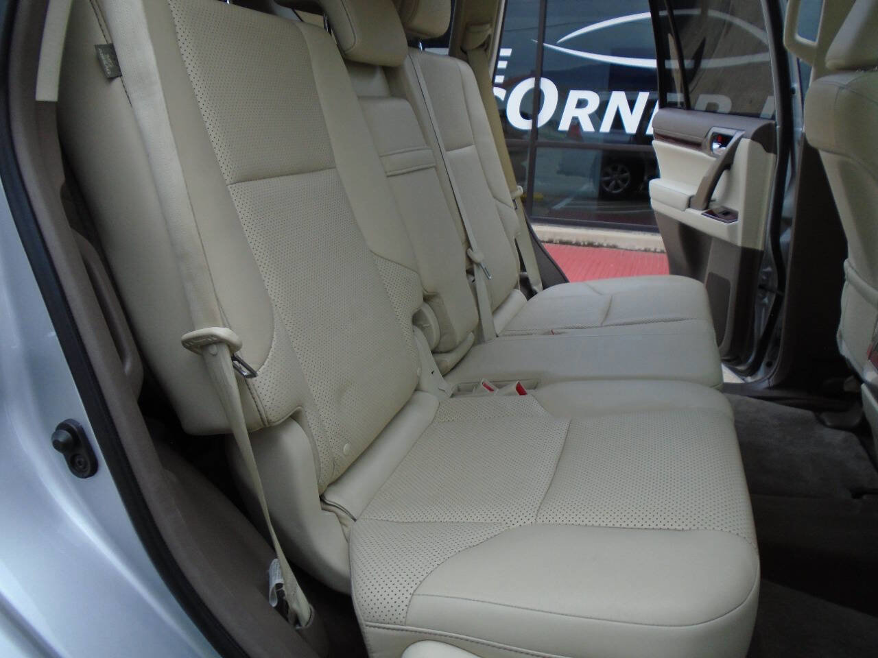 Used 2010 Lexus GX 460 image 13