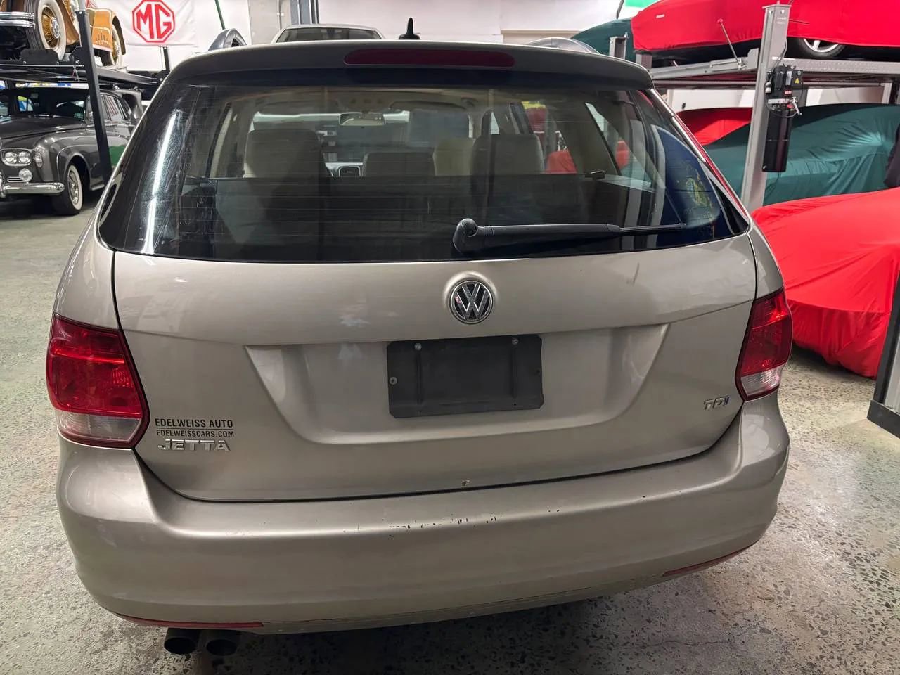 Used 2012 Volkswagen Jetta TDI image 39