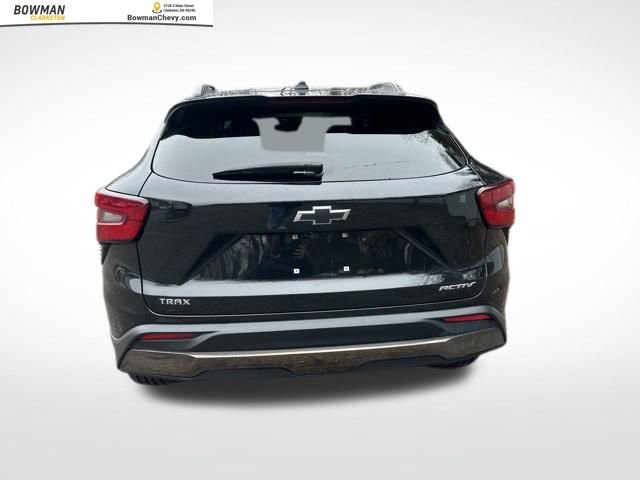 Used 2024 Chevrolet Trax ACTIV w/ Sunroof Package image 5