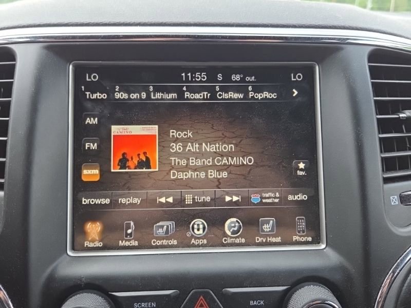 Used 2017 Jeep Grand Cherokee Altitude AWD/4WD image 29