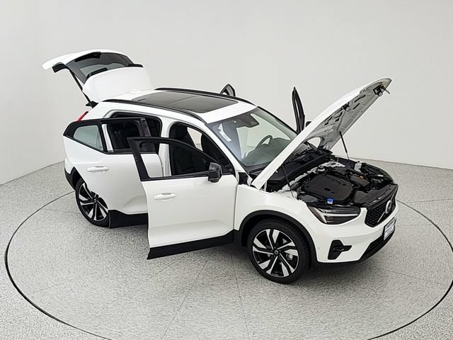 New 2026 Volvo XC40 B5 Ultra w/ Protection Package Premier AWD/4WD image 38