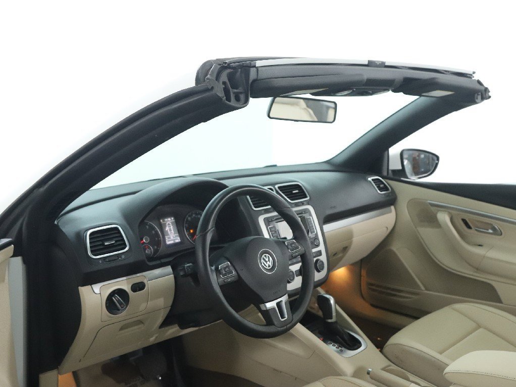 Used 2016 Volkswagen Eos Komfort image 26