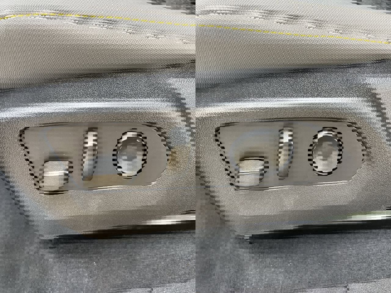 Used 2024 Chevrolet Colorado ZR2 w/ Technology Package AWD/4WD image 26