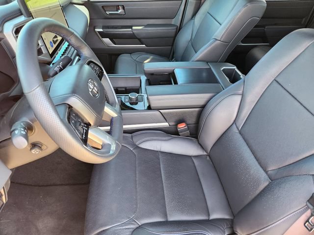 New 2024 Toyota Tundra Platinum RWD image 11